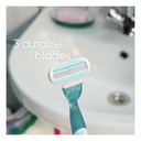 * Gillette Venus Smooth Regular Razor + 2 Refills