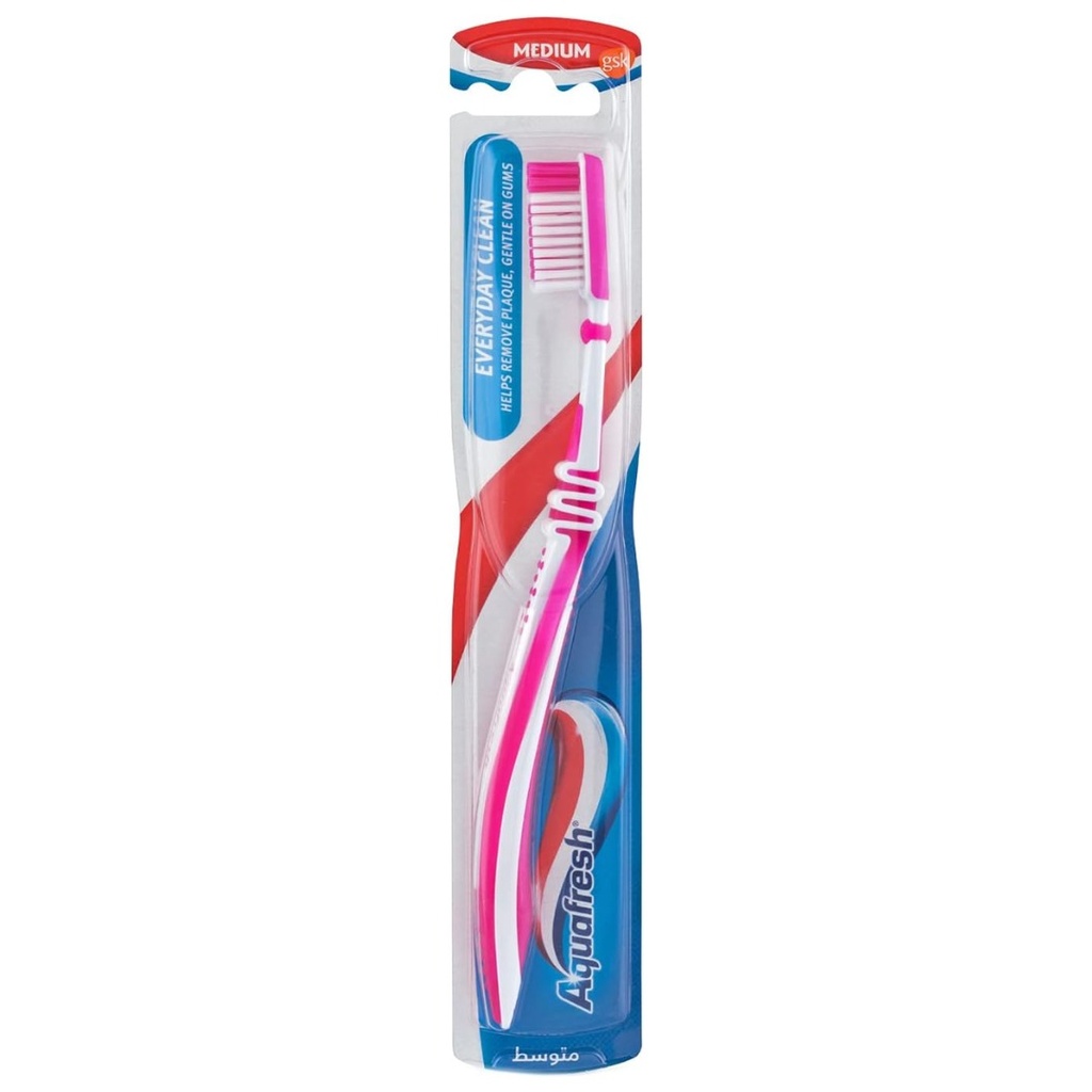 Aqua Fresh Every Day Clean Toothbrush, Medium